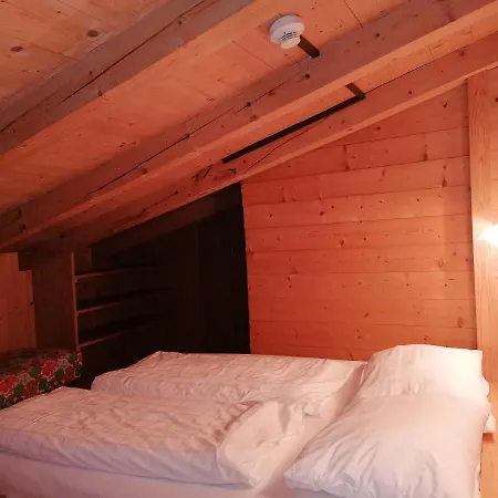 Rosis Sonnbergstuben 4*