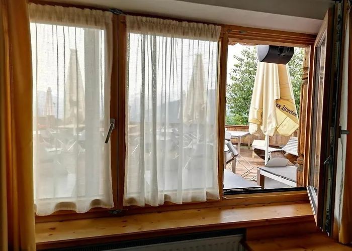 Готель Rosis Sonnbergstuben 4*