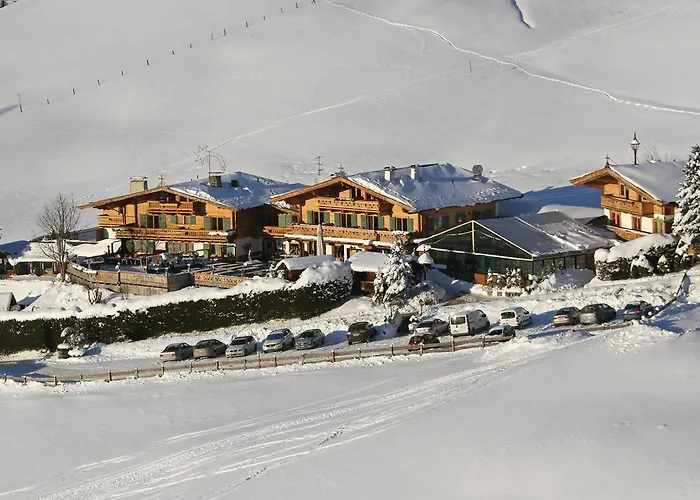 Hotel Rosis Sonnbergstuben 4*