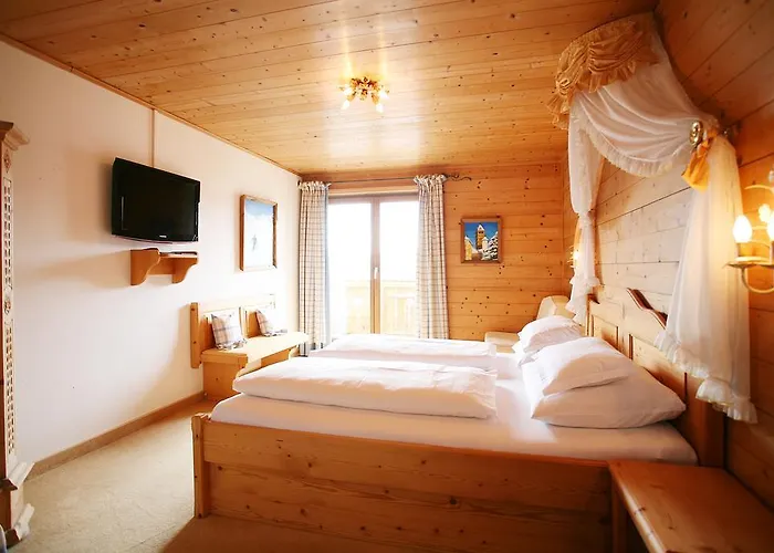 Rosis Sonnbergstuben Готель 4*