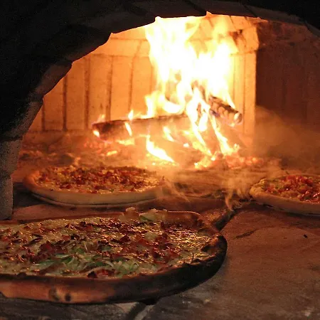 Rosis Sonnbergstuben Кіцбюель