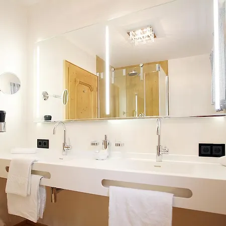 Rosis Sonnbergstuben Готель